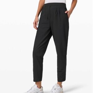 Lululemon Essential High-Rise Trouser